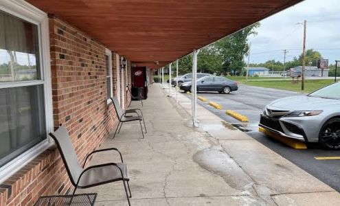 Green Gables Motel Rushville