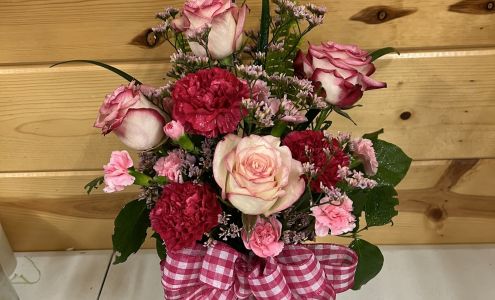 Angel Wings Wreaths and Floral Ringling