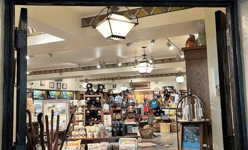 The Ahwahnee Gift Shop Yosemite Valley
