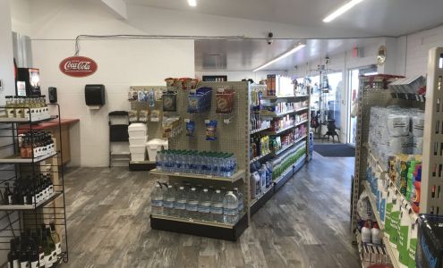 Sophie's Mini Mart Sun Valley