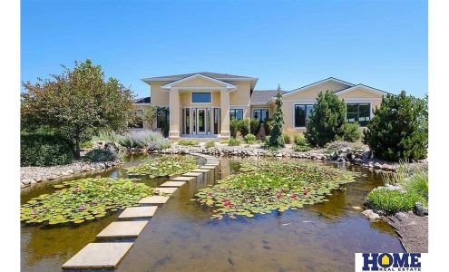 Home Real Estate - Stacy Hartgerink, Realtor Milford