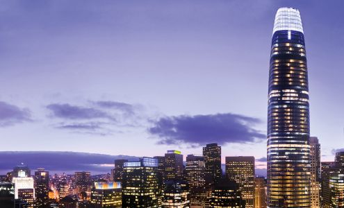 Avery 450 Luxury Rentals