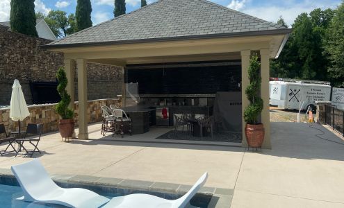 4 Seasons Roofing & Gutters