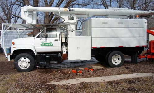 AYERS TREE SERVICE 311 Avenue D, East Peoria Illinois 61611