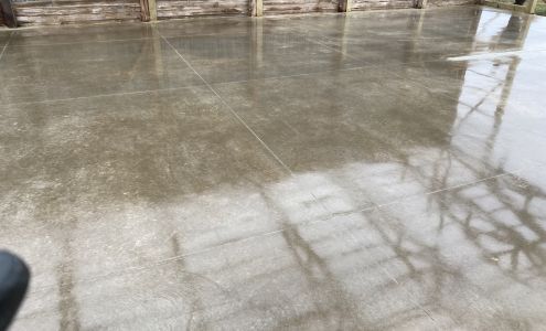 The Finishing Touch 9909 East 100 South, Greentown Indiana 46936