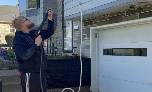 Crawdaddies Pressure Washing and Beautification