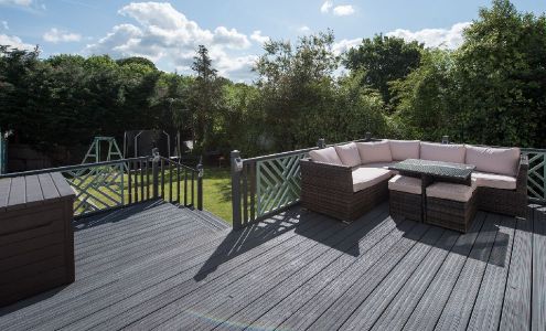 R & R Construction & Roofing Company