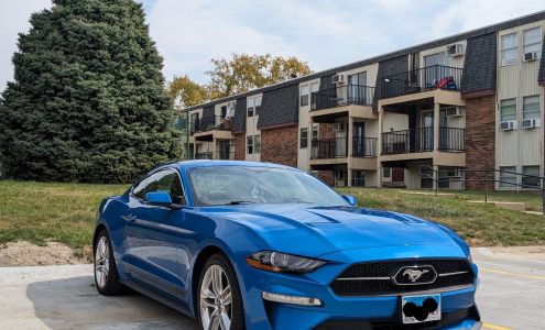 Pine Woods Apartments