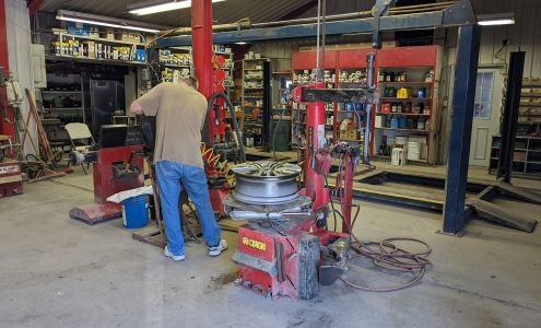 Eds Tire and Oil Inc