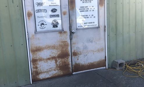 Echanis Distributing Co Canyon City