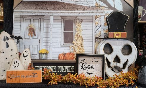 The Forest Florist & Country Accents