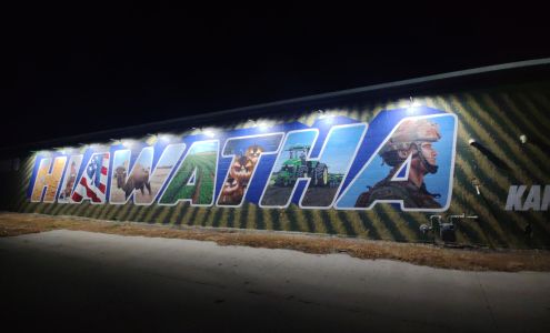 Hiawatha Lodge Hiawatha