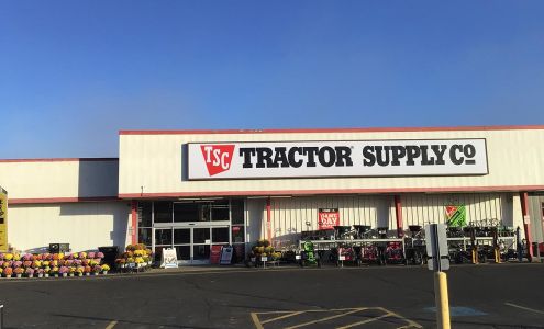 Tractor Supply Wellsville