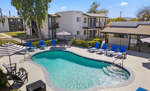 Las Brisas Apartments