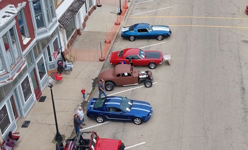 Now & Then ice cream & Antiques