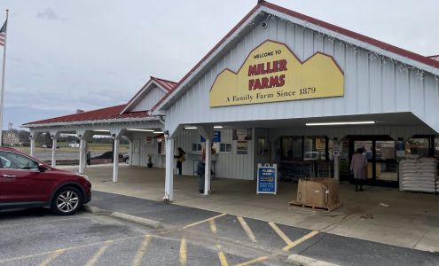 Miller's Farm Market White Hall