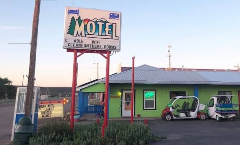 Corona Motel: Themed Rooms Corona