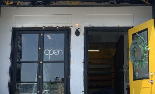 Oh Beehive! Eco Goods Co. and Refillery