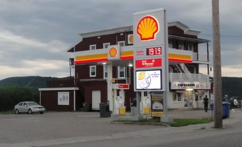 Dépanneur du Fjord Inc La Baie