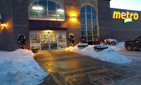 Metro Plus Boutin Dolbeau-Mistassini Dolbeau-mistassini