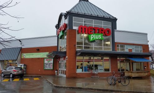 Metro Plus De La Rousselière