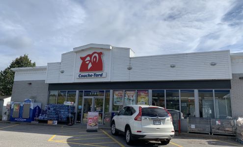 Couche-Tard Mont-Tremblant