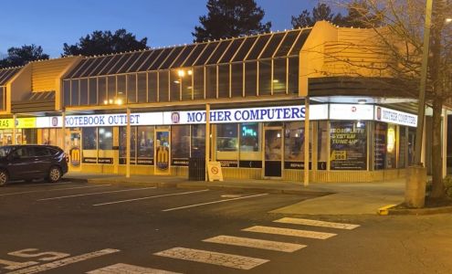 Saanich Plaza Saanich