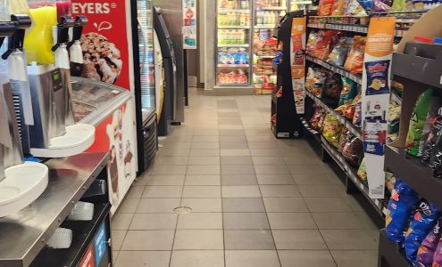 Couche-Tard Mont-Tremblant