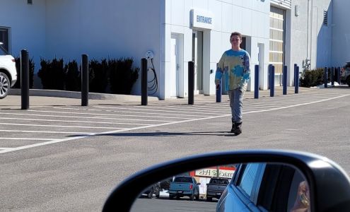 Holiday Ford Service