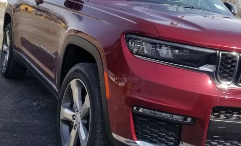 Hutskwi's Auto Wash and Detail 59 3rd St, Akwesasne Quebec H0M 1A0