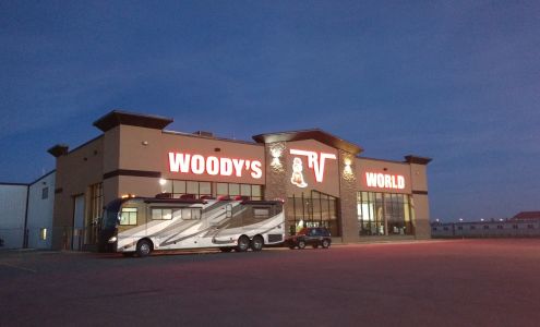 Woody's RV World - Grande Prairie