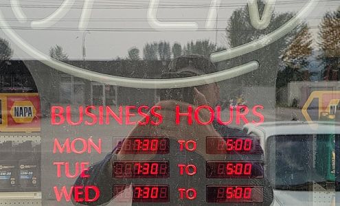 NAPA Auto Parts - Six Parks Auto Supply Golden