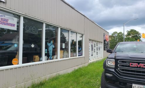 Wayne's Tire Discounter Gravenhurst