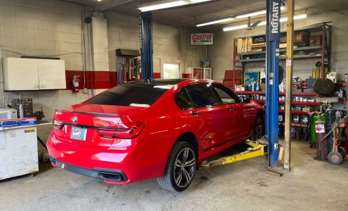 V Group Auto Service and Tires