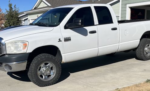 MG TINTS LLC 631 Pony Express Trail, Evansville Wyoming 82636