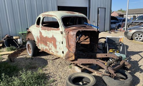 Amigo's Auto Wrecking Ltd Clavet