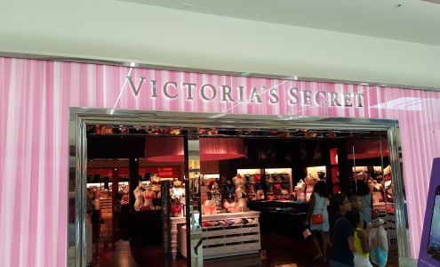 Victoria's Secret & PINK by Victoria's Secret
