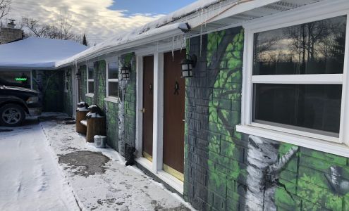 Bigfoot Hideaway Motel & Gift Shop Crystal Falls