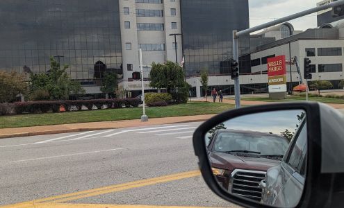 Wells Fargo Advisors