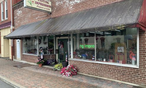 Lasting Impressions Flowers & Gifts 109 S Main Cross St, Flemingsburg Kentucky 41041