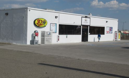 J.R.'s Liquor Warehouse Raton