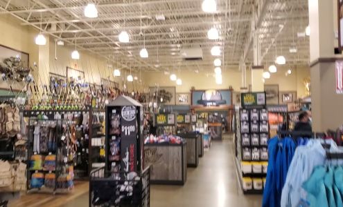 Bass Pro Shops/Cabela’s Boating Center Woodbury