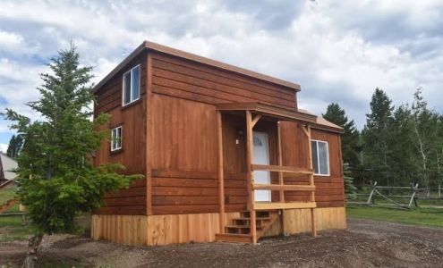 Drift Lodge & Fly Shop Island Park