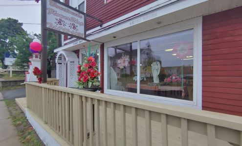 Bouctouche Flower Shop Ltd 53 Irving Blvd, Bouctouche New Brunswick E4S 3J6