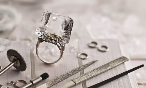 Mario J. Zodiac Jewelers