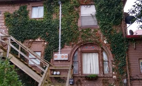 Kelly Kitchen & Bath