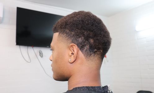 MACHADO'S BARBER SHOP 471 W Mariposa Rd, Nogales Arizona 85621