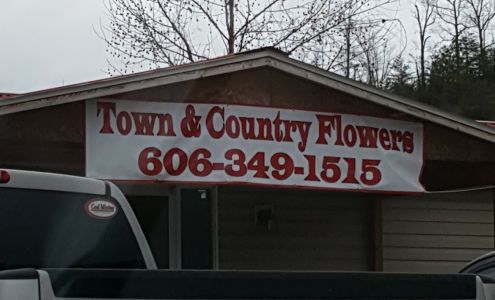 Town & Country Flowers & Gifts 114 Parkway Dr, Salyersville Kentucky 41465
