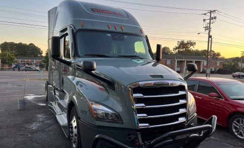 Squeaky clean auto detail