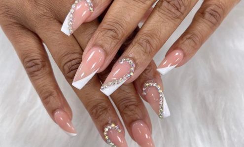 Royal Nails Bar & Spa